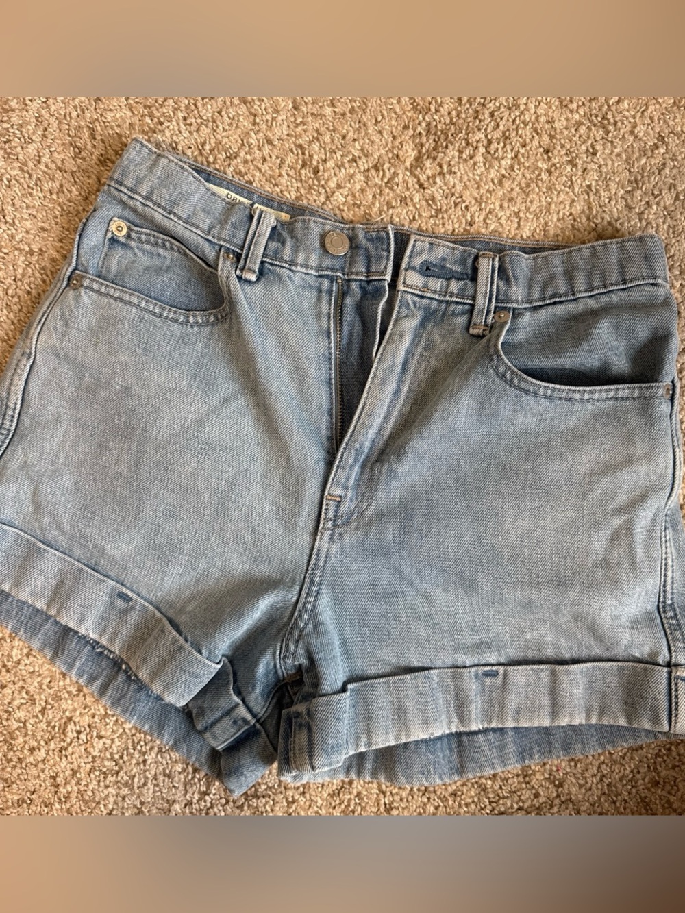 GAP Original High Rise Light Wash Denim Roll-Cuff Women's Shorts